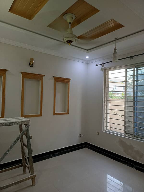 25*40 Ground floor for rent in G-14/4 4