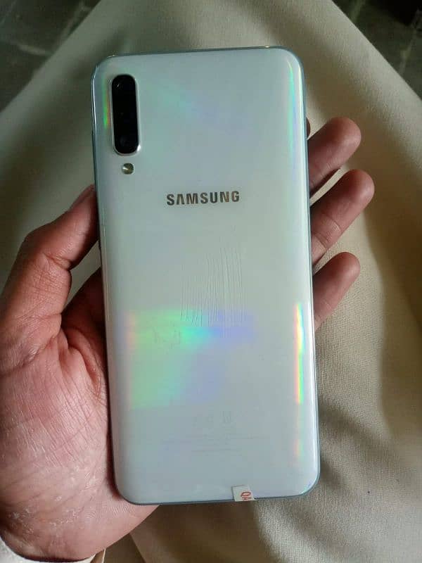 Samsung galaxy A 50 4gb Ram / 64gb Rom 6