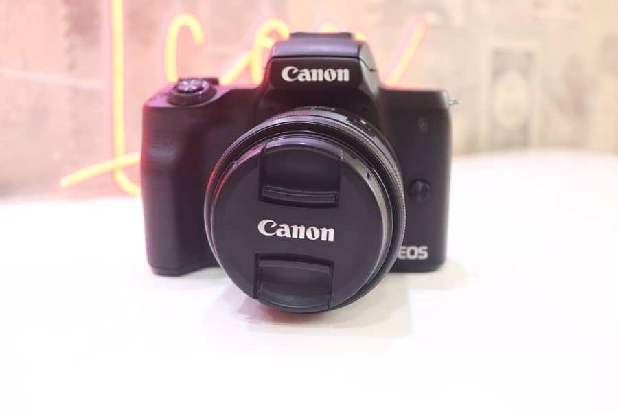 Canon Eos M50 Mark ii With 15-45mm lens 1