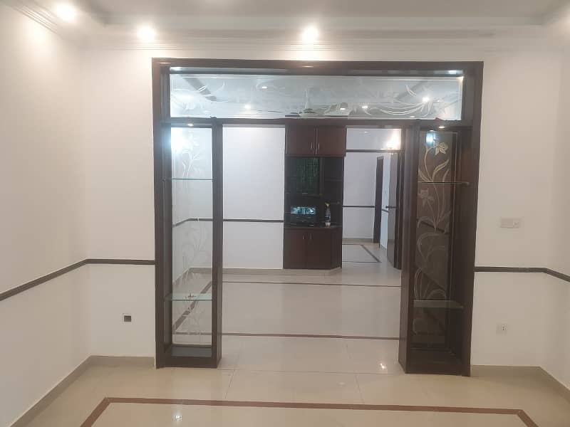 5 Marla Double Unit Beautiful Full House Available For Rent In W Block DHA Phase 3 Lahore 1