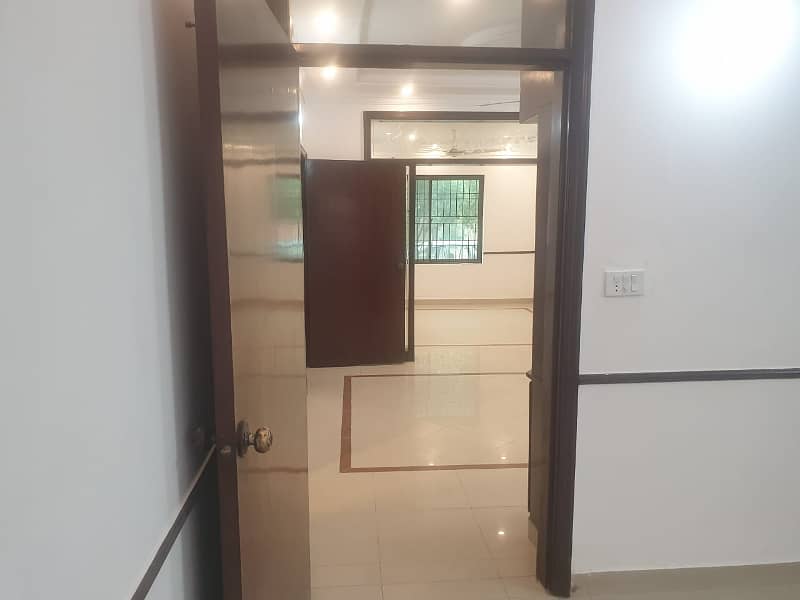 5 Marla Double Unit Beautiful Full House Available For Rent In W Block DHA Phase 3 Lahore 20