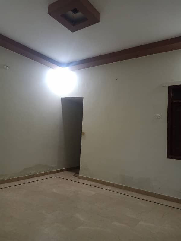 Outclass Portion 400 Sq yards 4 Bed DD Ground Floor in PIA Society Gulistan e Jauhar 1