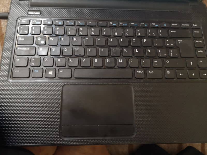 For Sale: Dell Inspiron 3421 Laptop - Great Condition 5