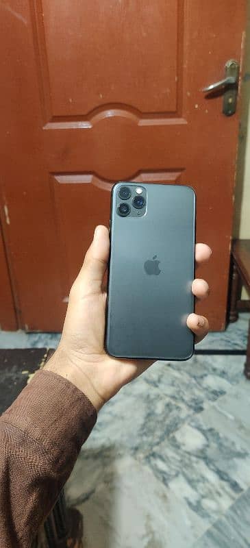 I phone 11 pro max 0