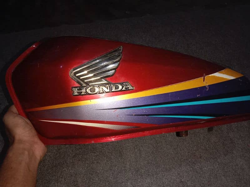 Honda 125 Fuel tank 0