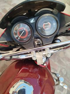 Honda CD100 Pridor Red Colour