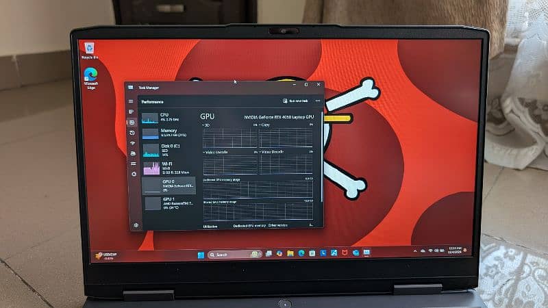 Lenovo LOQ 15 Gaming Laptop RTX 4050 Ryzen 7 7840HS 9