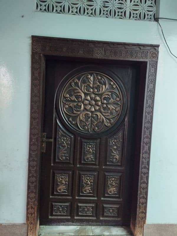 room door new just 3 months use 2