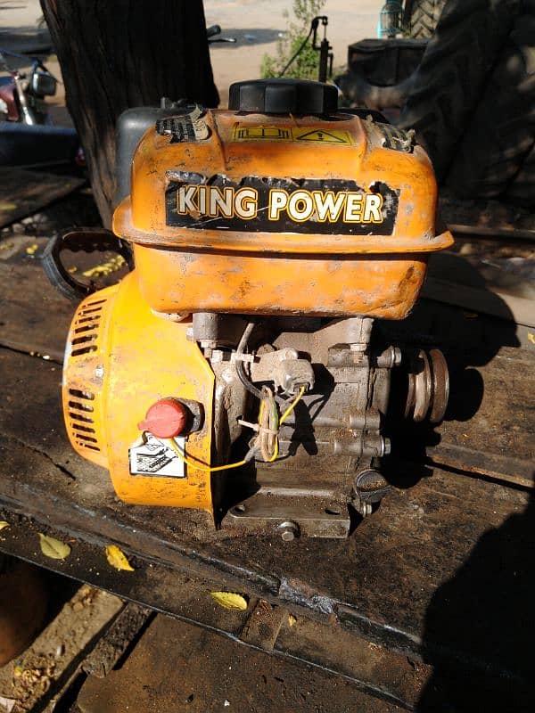 petrol engine 6.5 hp urgent sale. 1