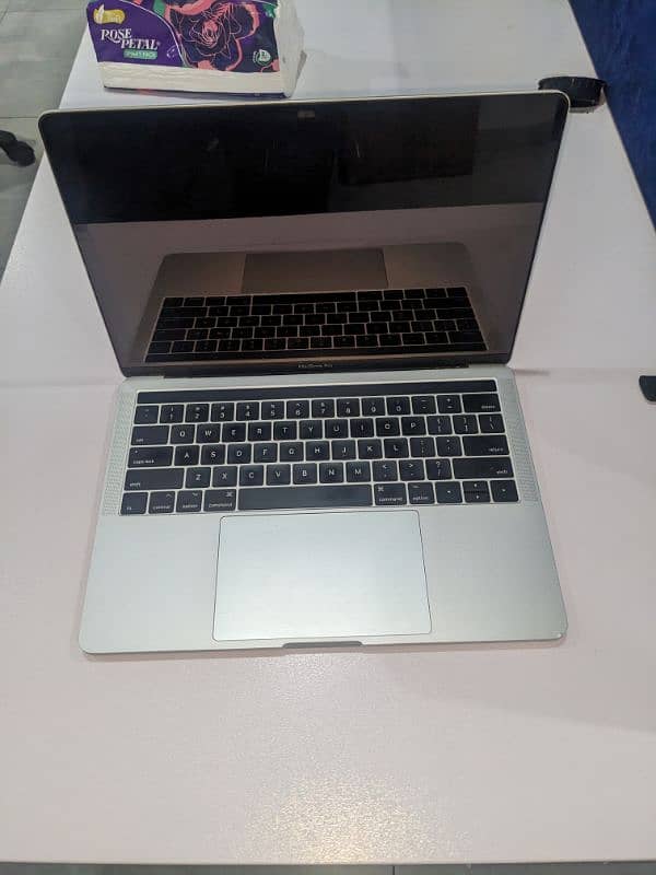 Macbook pro 2016 6