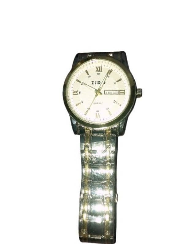 New Chen watch original white or golden Chen white dail urgent sell. 1