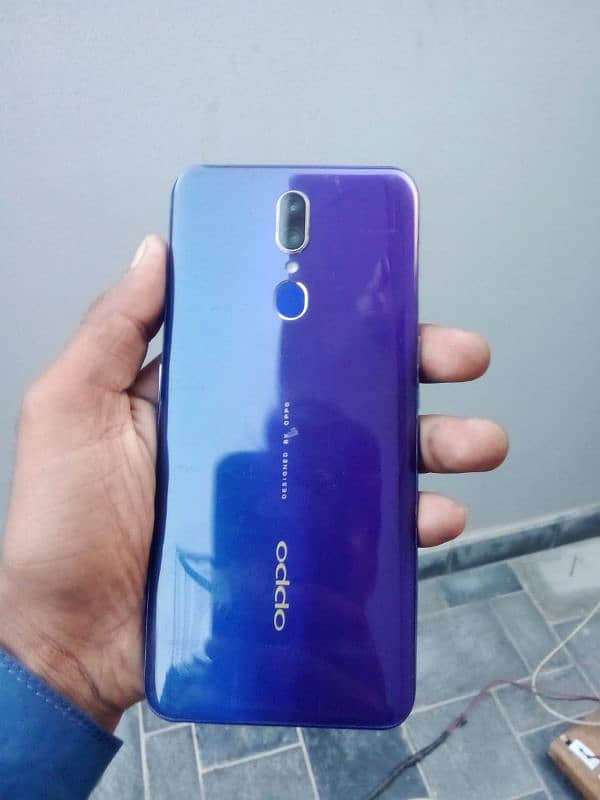 oppo f 11 4/64  price RS. 24000 2