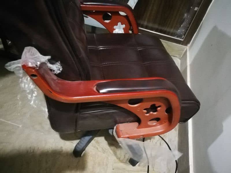 Executive chair for sale 0