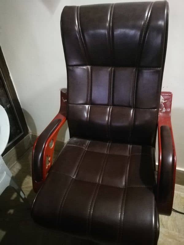 Executive chair for sale 4