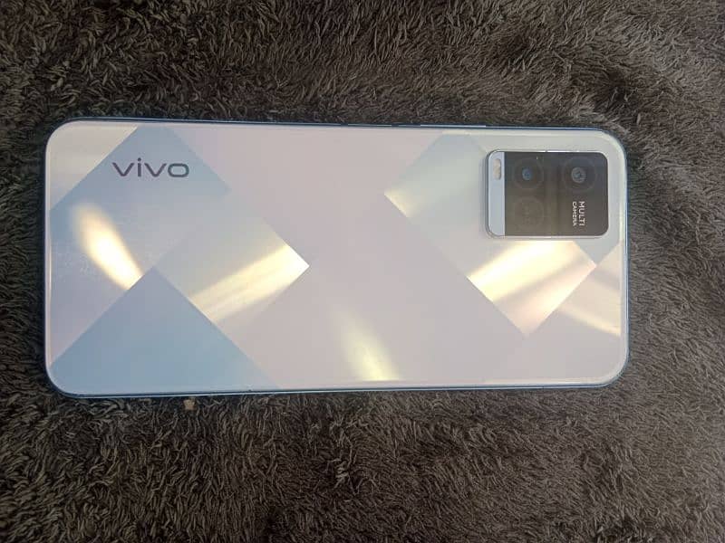 vivo y21 1