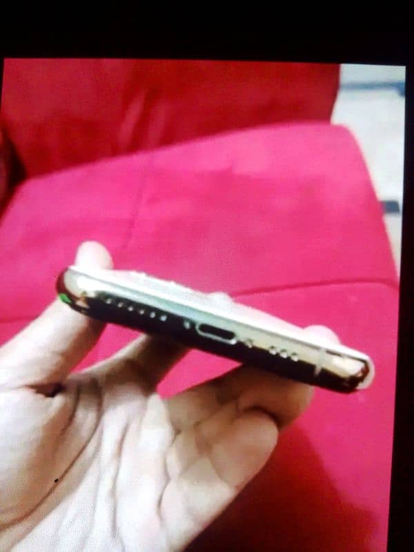 Urgent sale i phone 11 pro 64 Gb Pta Approved 4