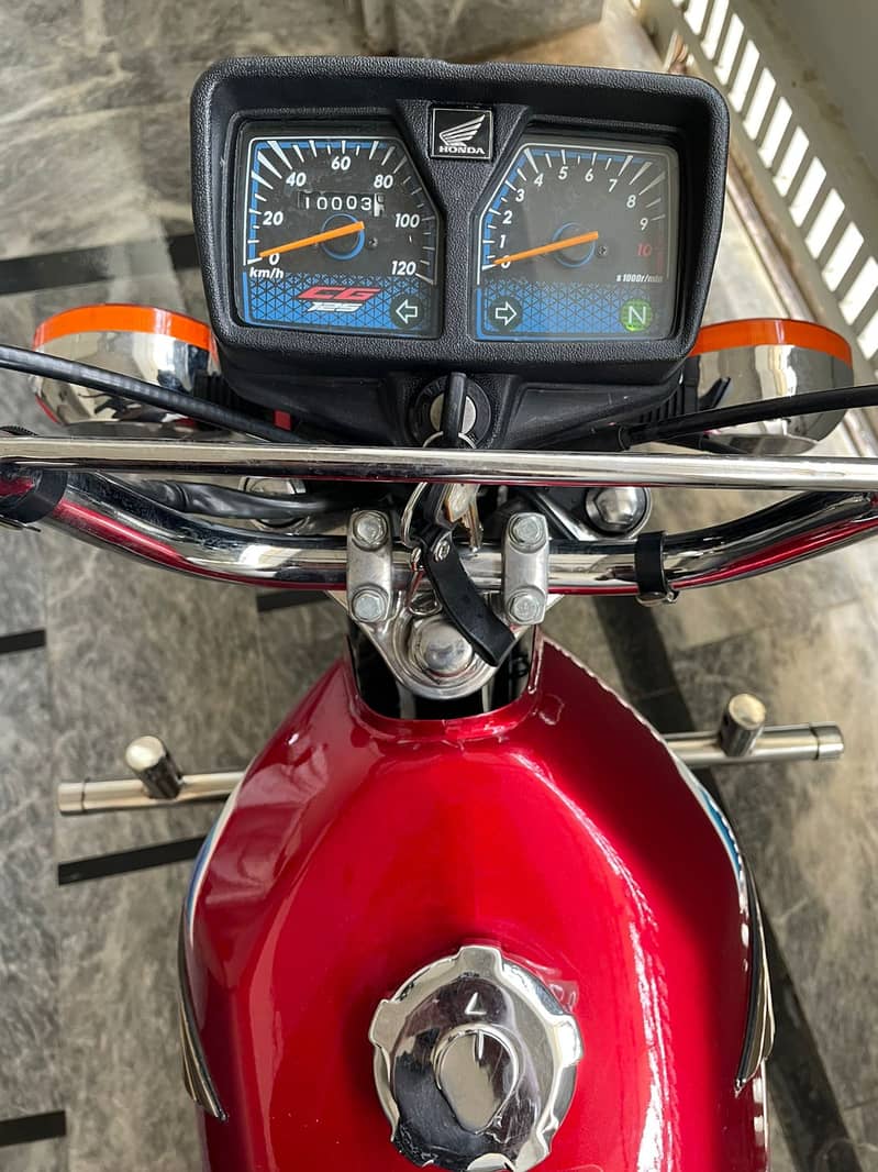 Honda CG 125 2024 3