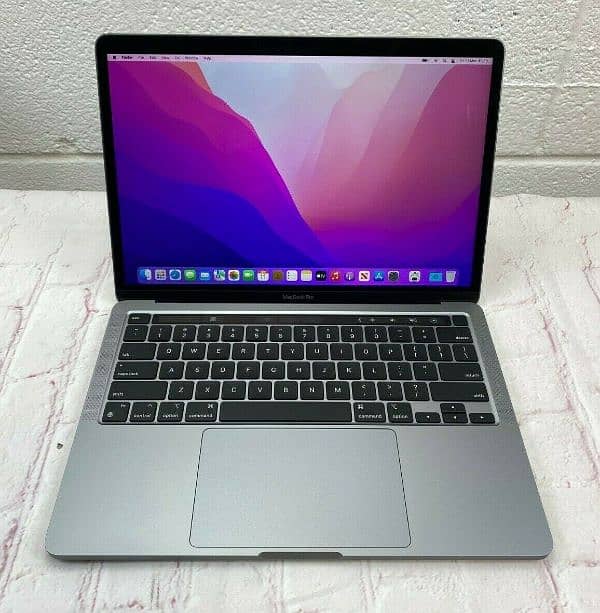 Macbook Pro 13 2017 Touchbar i7/16/500 1