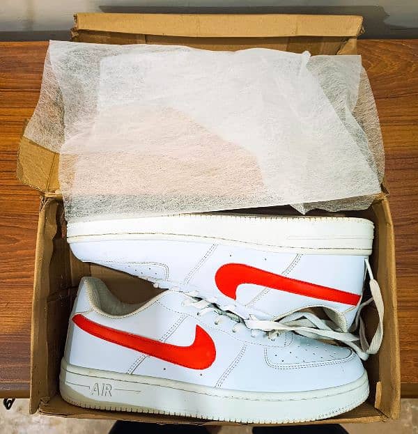 NIKE AIR FORCE 1 "White, Red Tick" (Brand New) 0