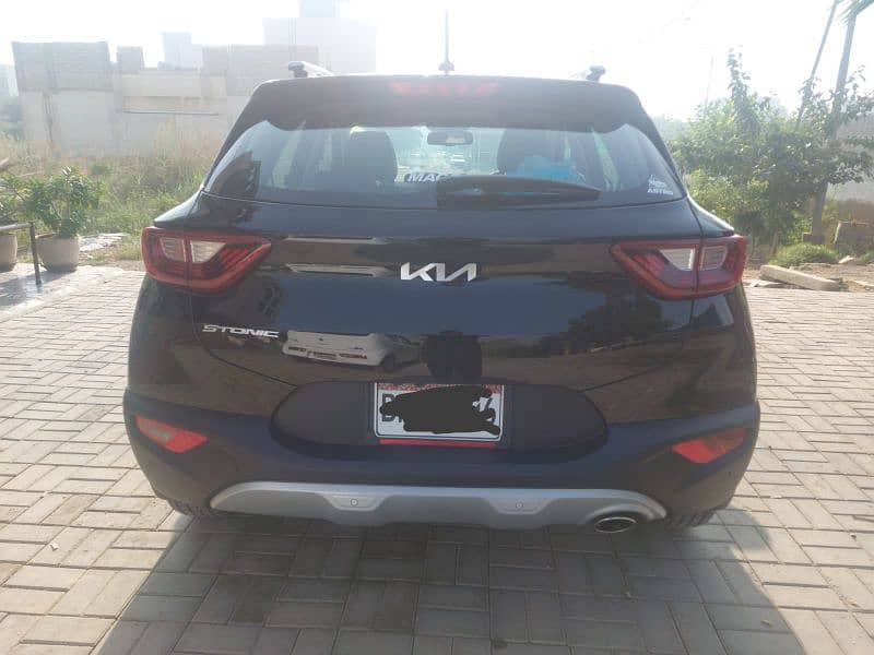 KIA STONIC 2024 2