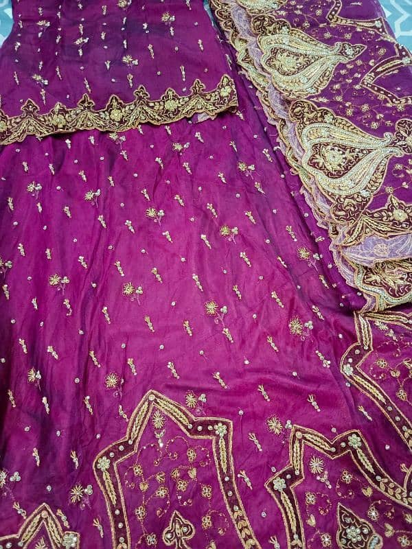 bridal lehnga full new condition only one time wear 1