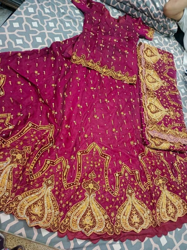 bridal lehnga full new condition only one time wear 2