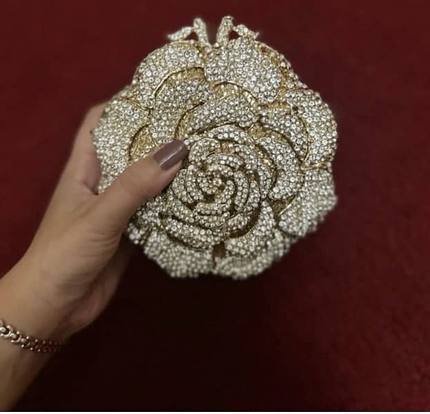 bridal clutch 0