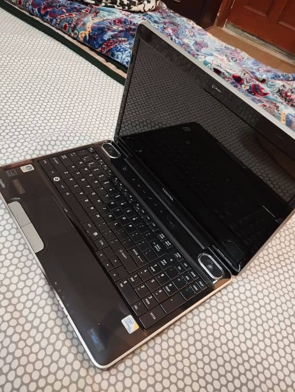 Toshiba laptop 3