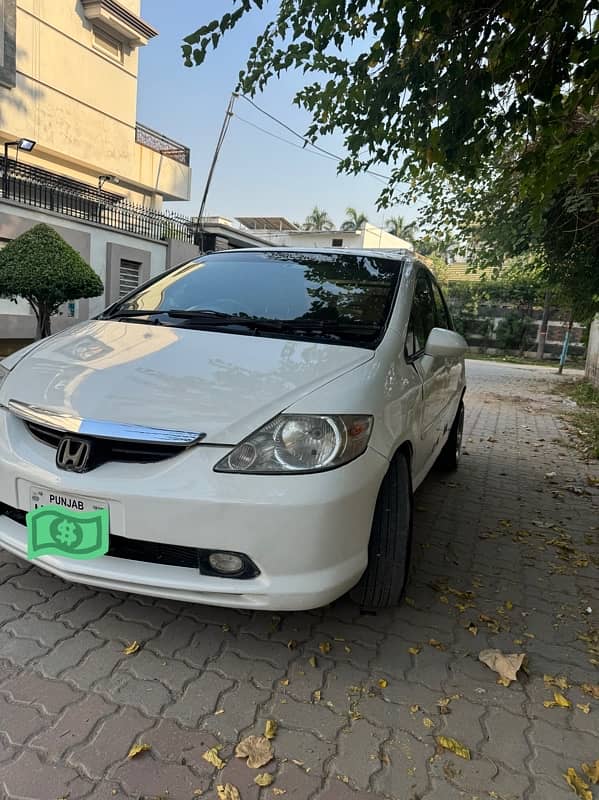 Honda City IDSI 2004 4