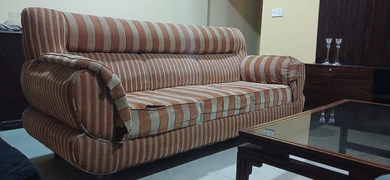 USED SOFA SET FOR SALE 1