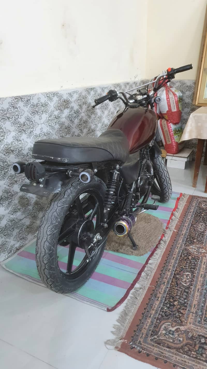 Suzuki GS 150 Modified into Cafe Racer 3