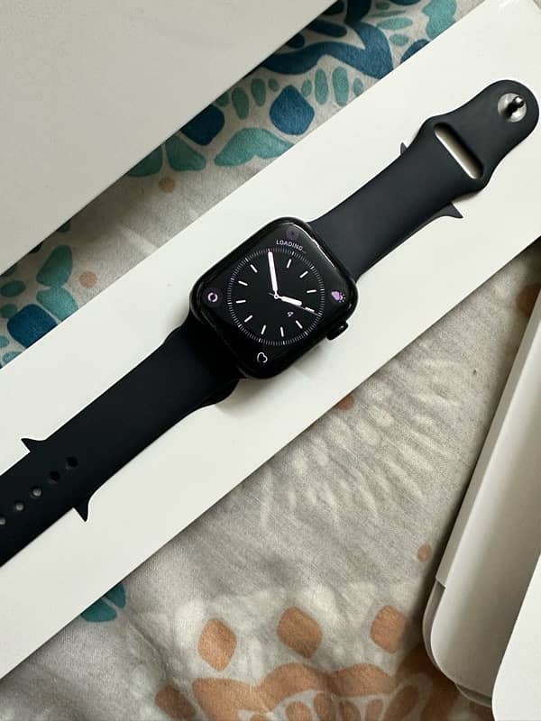 Apple Watch Series 8 45mm (Midnight Blue) 2