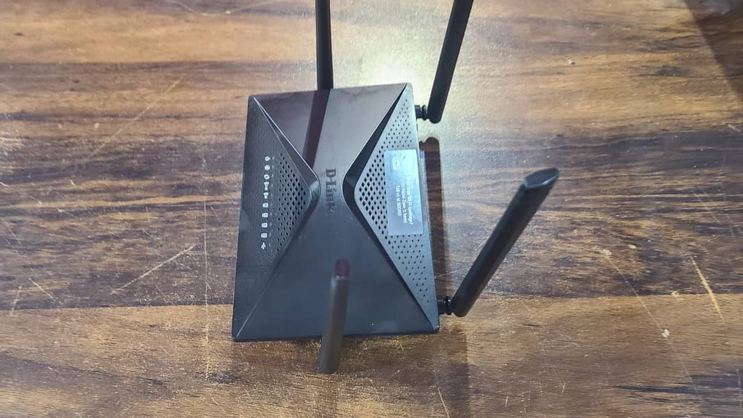 D-Link Wifi Router DIR-853 AC1300 MU-MIMO WiFi Router (Box Opened) 12