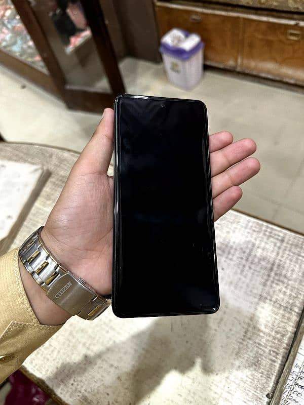 Tecno spark 20 pro 16 GB ram 256GB Room condition 10/10Aurjunt sale 5