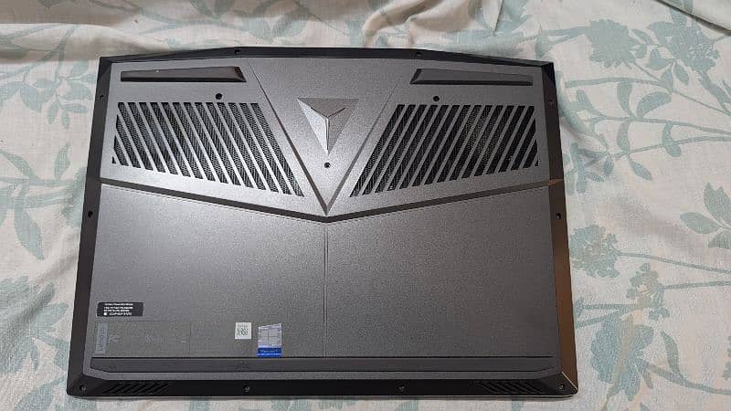 Lenovo Legion i 7 8 gen Y 7000 p Nvidia GTX 1060 Gaming Laptop 3