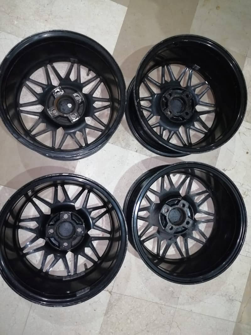 15 Size Alloy Rims 4 Nuts 1