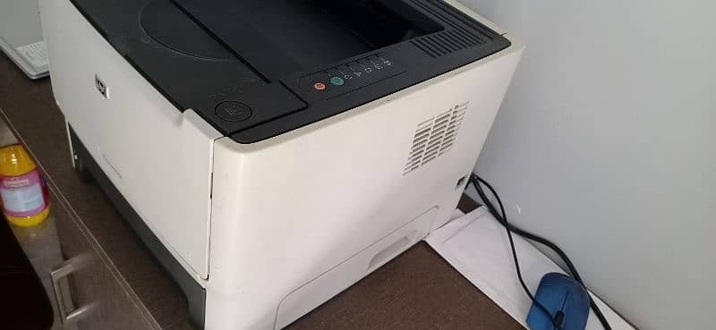 HP Laser jet P2015d 2