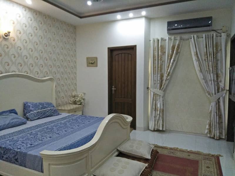 Brand New 10 Marla Luxury Furnished Upper Portion For Rent in Overseas A Bahria Town Lahore 11