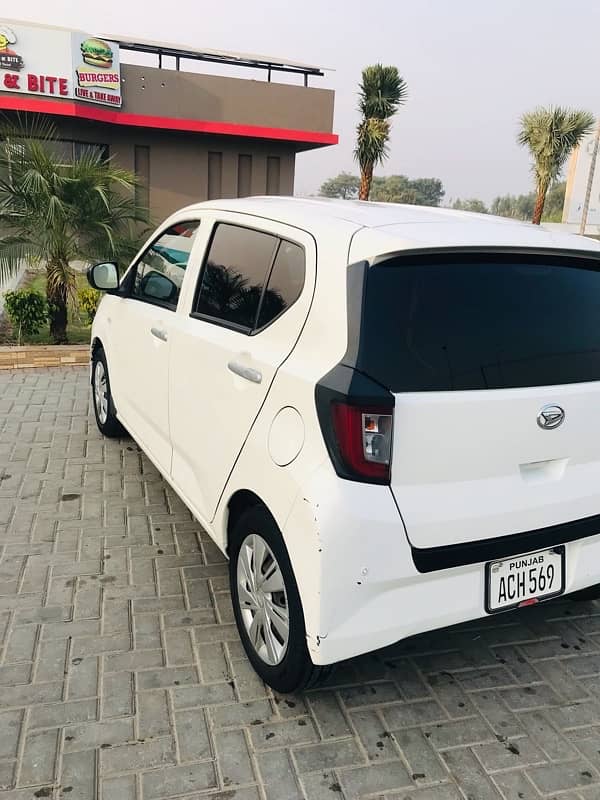 Daihatsu Mira 2017 4