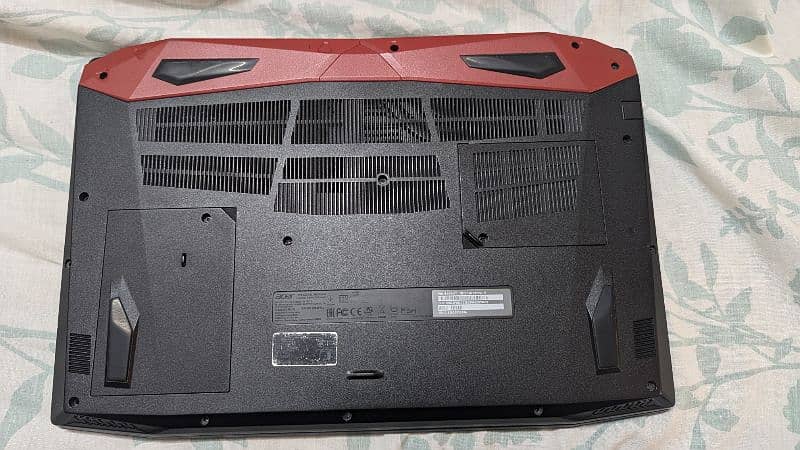 Acer Predator Helios 300 core I 5 8 gen Nvidia GTX 1060 Gaming Laptop 3