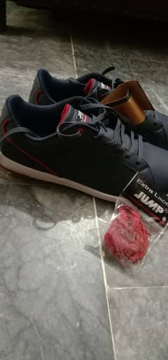 Jump Shoes for Man 43 9 Number