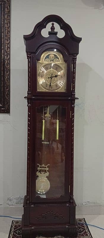 father clock almost new 1