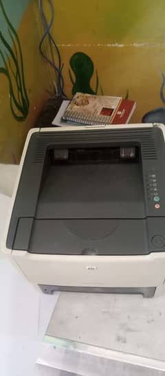 HP laserjet P2015dn