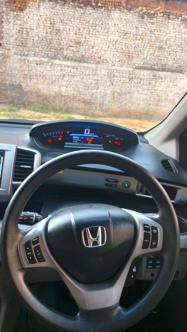 Honda Freed 2015 7