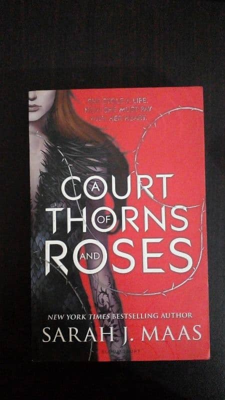 A court of thorns and roses Trilogy 1