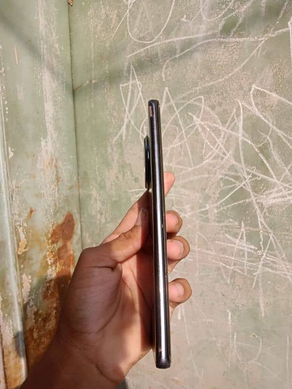 tecno spark 20 pro plus 4