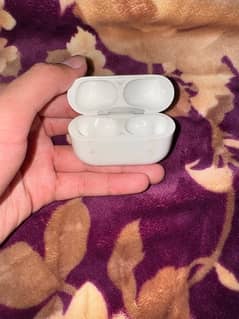 Airpods pro 1st gen case only