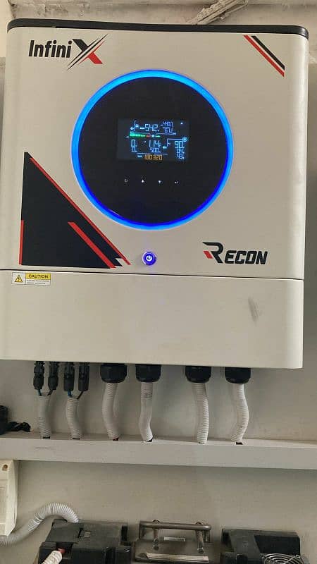 Solar Inverter Infinix Recon 11 kW Hybrid  Efficient Power Management 0