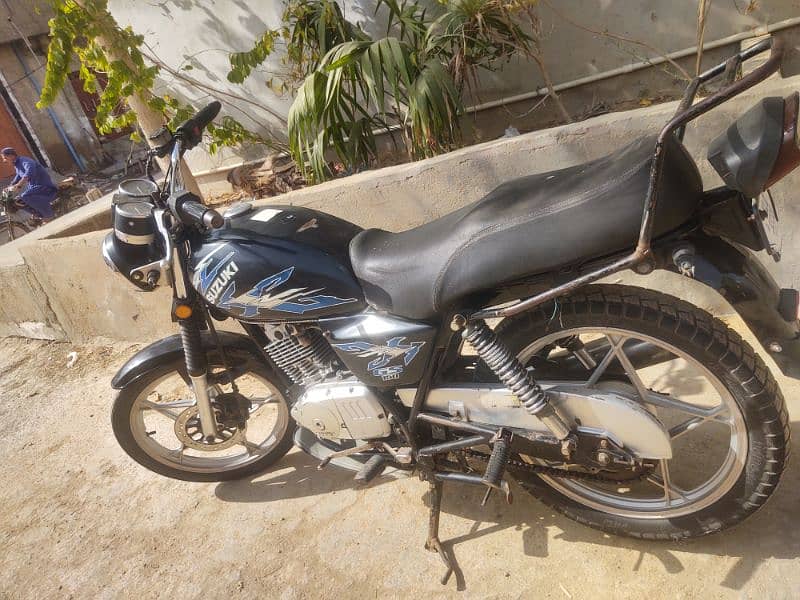 Suzuki Gs 150 2018 urgent sale 5