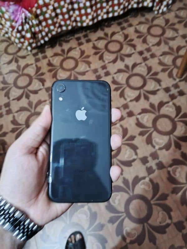 I phone Xr 128 GB | Pta approved 1